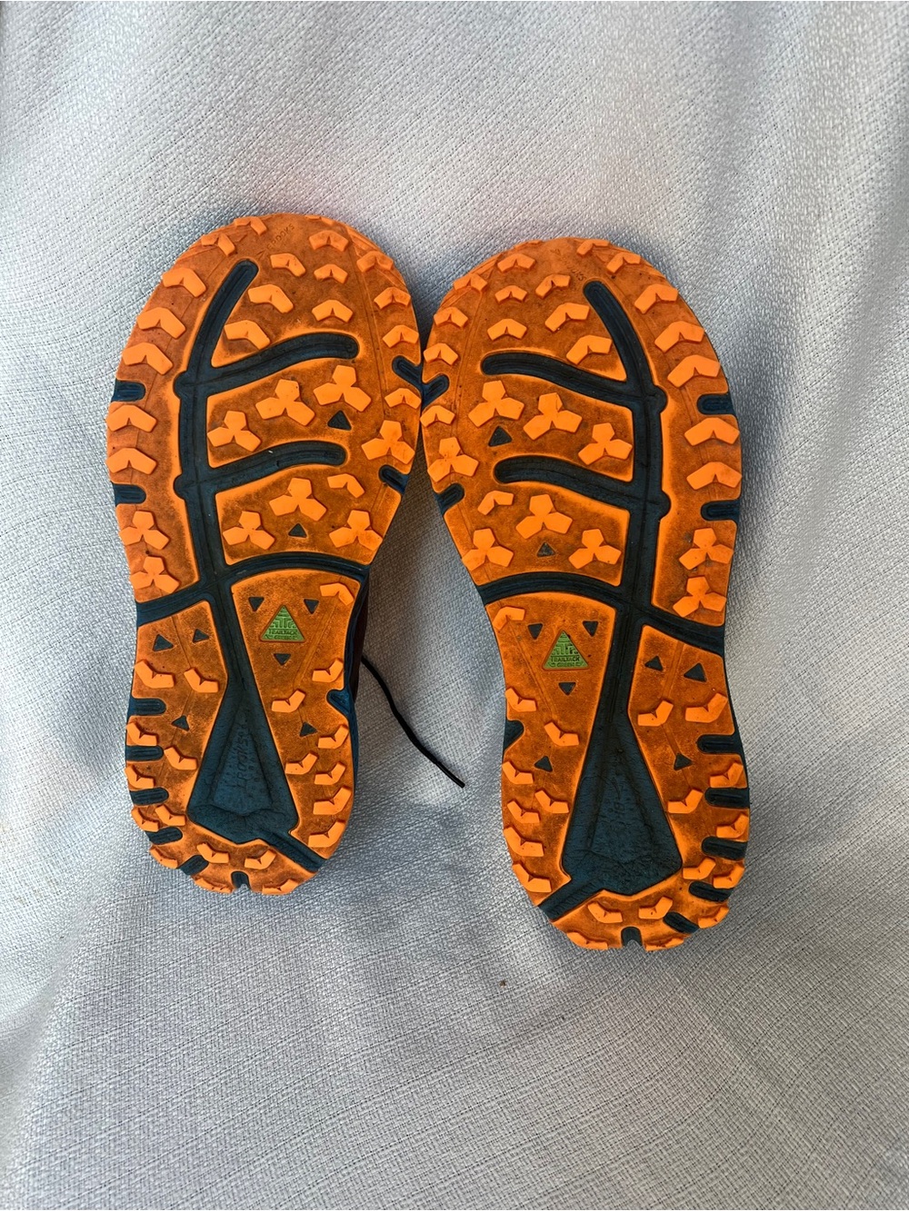 Brooks Men’s Gray and Blue Trail Running Shoe with Orange Outsole - Picture 14 of 16